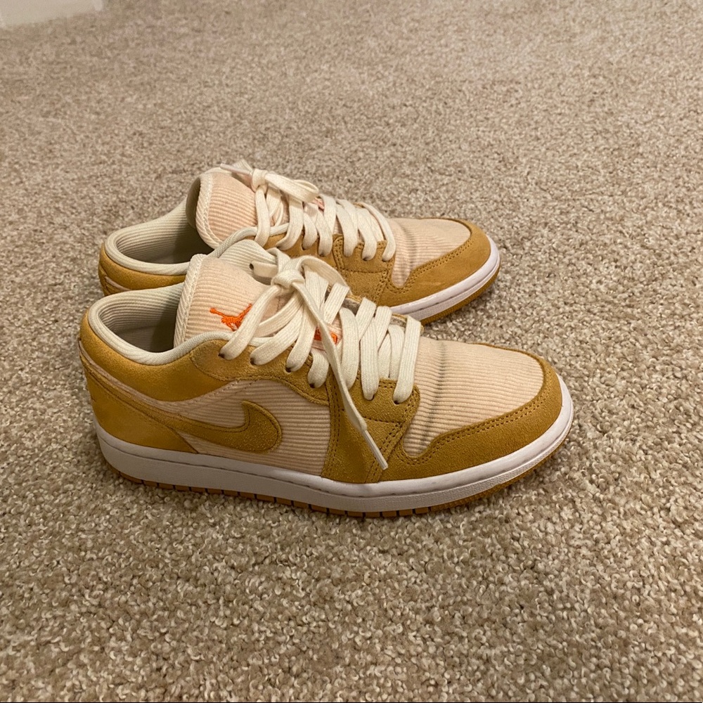 Jordan 1 Low Women’s